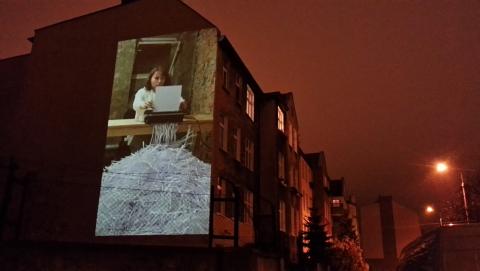 Alexandra Guillot, Silencio, 2013, Gdansk; photo by Rob Garrett