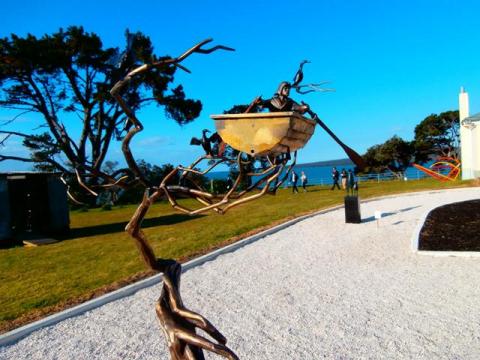 Campbell Maud, Rower (centre) and Gary Smith, Bounce (right), 2012, NZ Sculpture OnShore 2012; photo by Jude Gibson