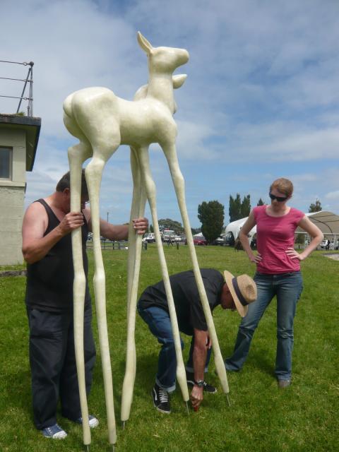 Cat Auburn, NZ Sculpture OnShore exhibition 2008, photo by Rob Garrett