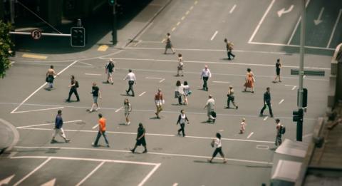 Daniel Crooks, Crossing 2, 2011, Bledisloe Walkway Light Boxes, image courtesy of the artist