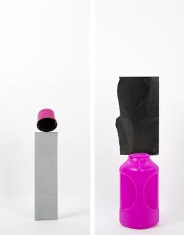 Daniel von Sturmer, Production Still, Improbable Stack (cardboard, spray can cap) & (plastic container, mirrored cardboard), 2013; courtesy of the artist and Anna Schwartz Gallery