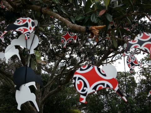 Donna Turtle Sarten, Black and White and Red All Over, 2012, NZ Sculpture OnShore 2012; photo by Rob Garrett