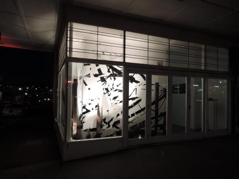 Glen Hutchins, No man’s land, 2015; Corner window gallery; photo courtesy of the artist