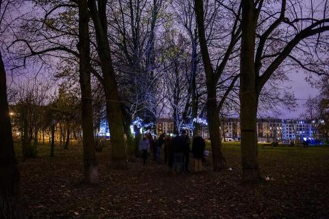 Juliette Laird, Dreaming of Summer 2013, Gdansk; photo by Bogna Kociumbas