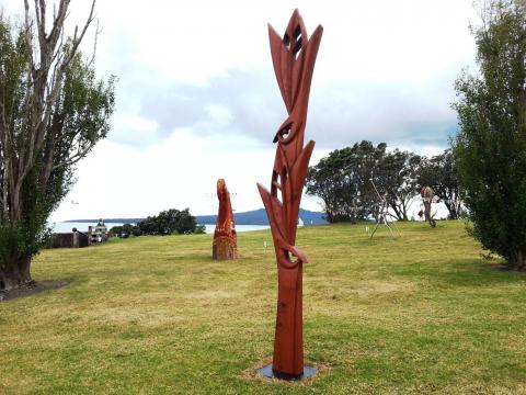 Karen Walters, Piwakawaka Watch 2012, NZ Sculpture OnShore 2012; photo by Rob Garrett