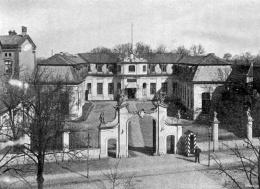 Long Gardens palace (Mniszech family, later Governors Palace), ca. 1900; photo by Römmler.