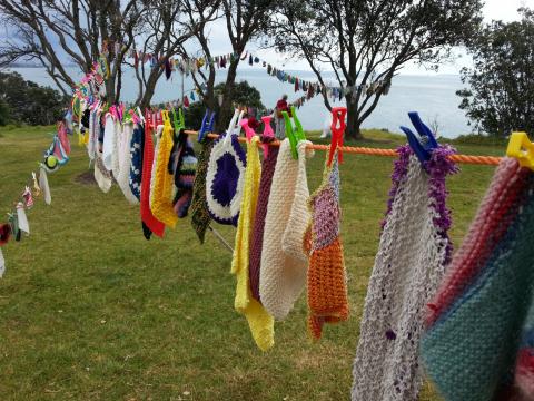 Madpanic Collective, SOUTHLANDISH aka The Dishcloth Project 2012, NZ Sculpture OnShore 2012; photo by Rob Garrett