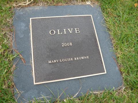 Mary Louise Browne, NZ Sculpture OnShore exhibition 2008, photo by Rob Garrett