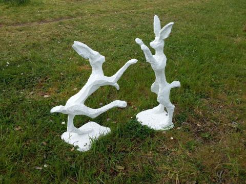 Nick Dryden, Boxing Hares 2012, NZ Sculpture OnShore 2012; photo by Rob Garrett
