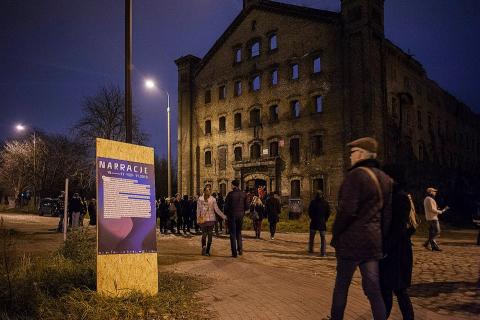 Paweł Kowzan, Untitled (The Gap) 2013, Gdansk; photo by Bogna Kociumbas