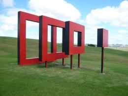 Richard Thompson, Untitled Red Square Black Square 1994, Gibbs Farm, photo by Rob Garrett