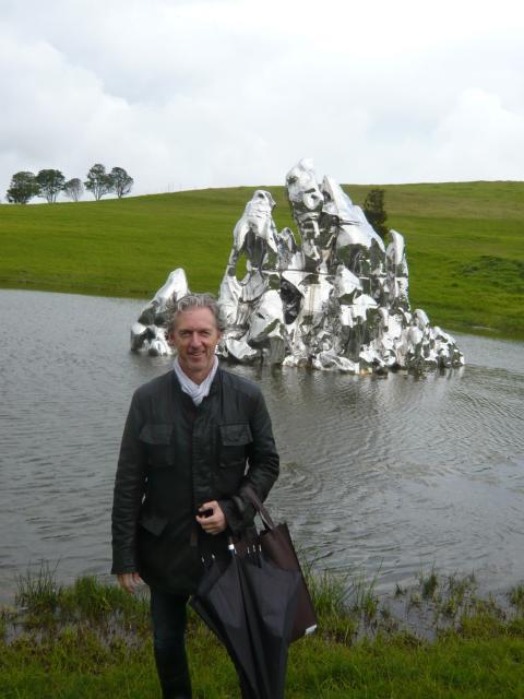 Rob Garrett (giving guided tour) with Zhan Wang, Floating Island of the Immortals, 2006; photo courtesy of Rob Garrett