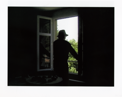 Roman Signer, Hut / Hat (1997), location: Studio Muehlentreppe, St. Gallen, video stills: Aleksandra Signer